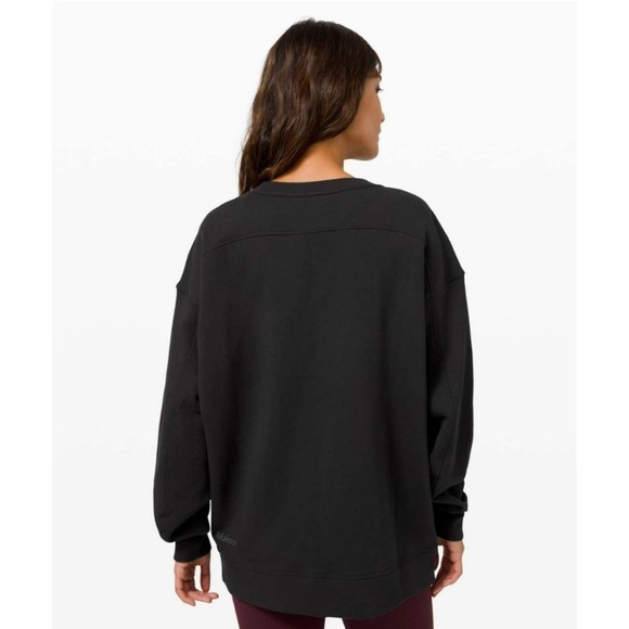 Lululemon Black Oversized Crew - Picture 2 of 2